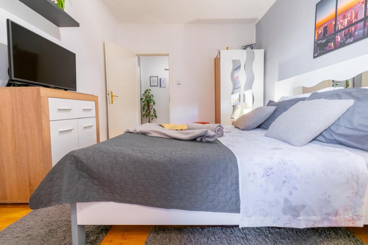 ברלה Apartments Villa Tomas מראה חיצוני תמונה