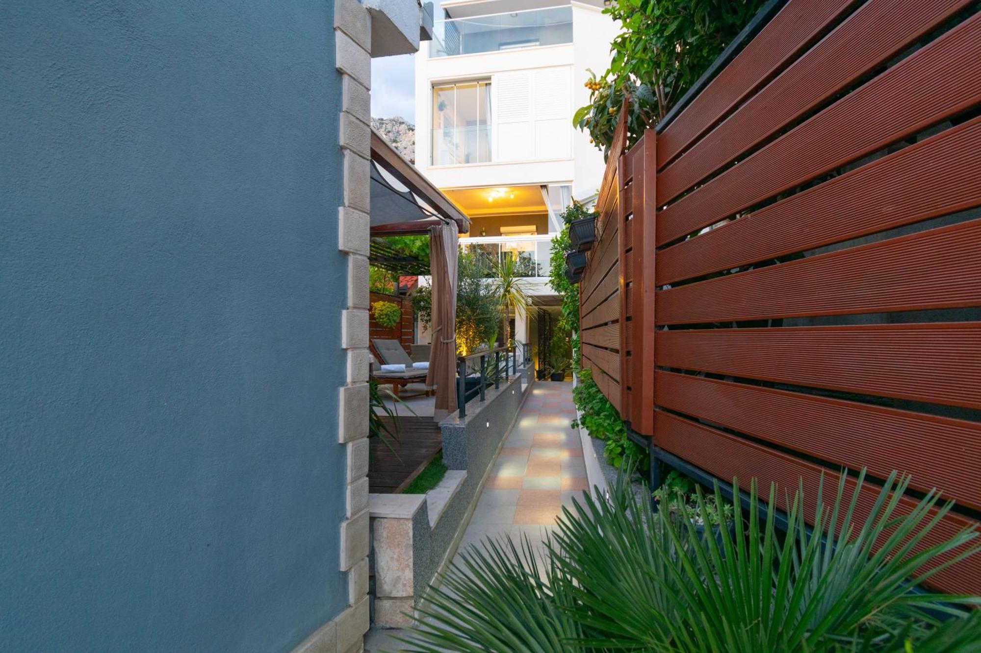 ברלה Apartments Villa Tomas מראה חיצוני תמונה