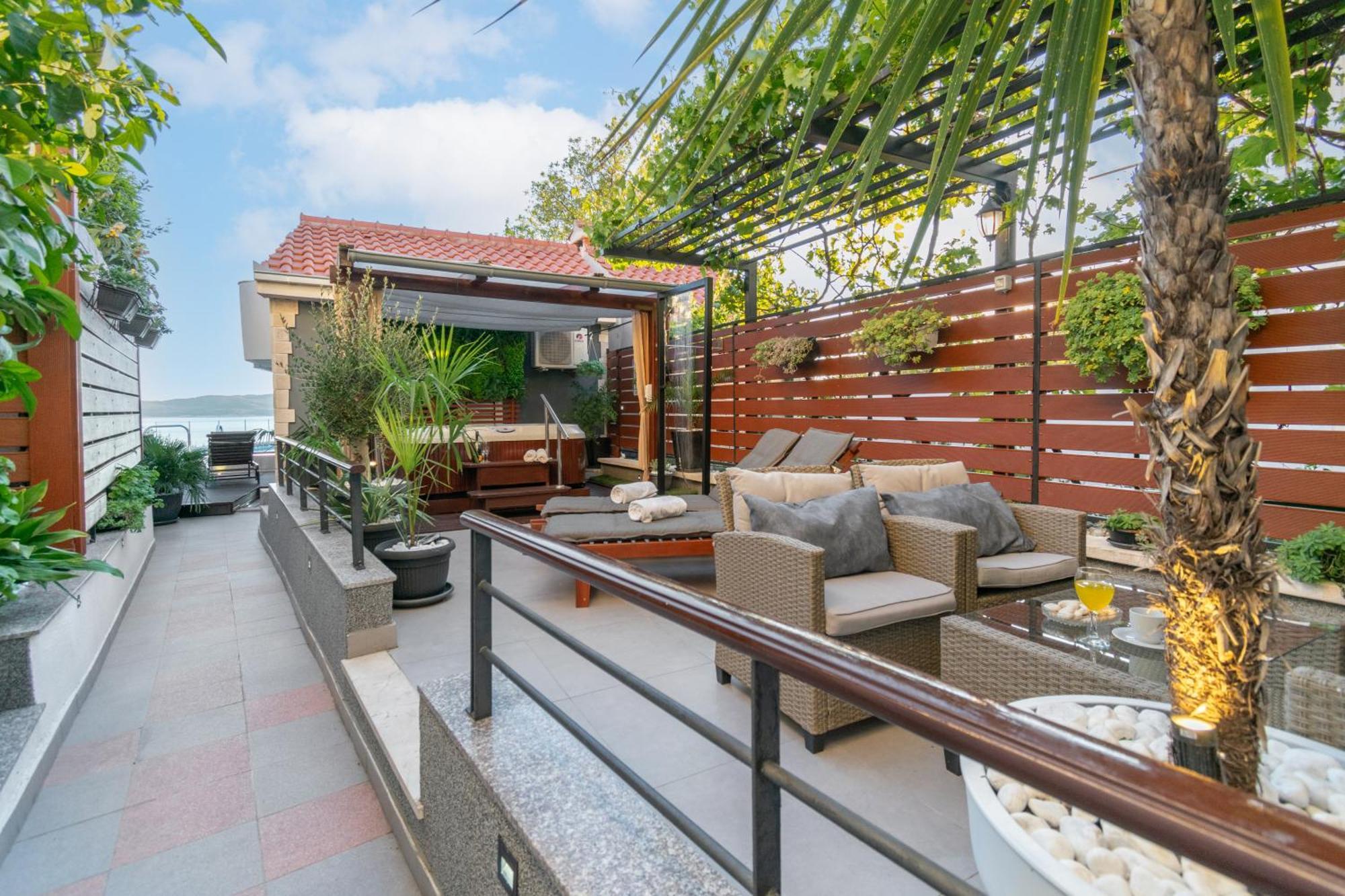 ברלה Apartments Villa Tomas מראה חיצוני תמונה